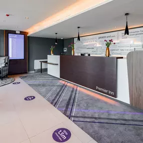 Premier Inn Munich Airport Sued hotel reception