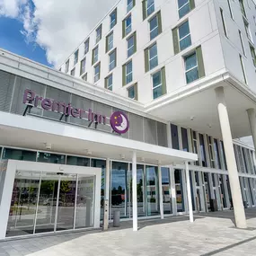 Premier Inn Wolfsburg City Centre hotel exterior