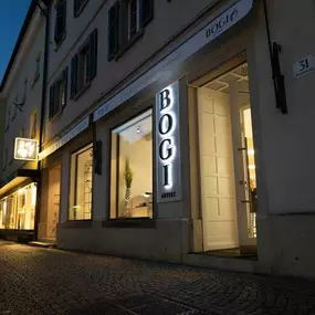 Bogi Artist