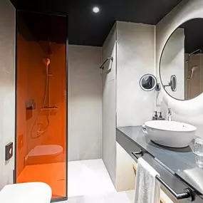 Individual Room bathroom