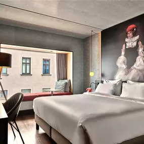 Guest Room - Street view