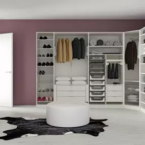 Schränke sind mehr als nur Stauraum. Ein guter Schrank zeichnet sich durch überzeugendes Design ebenso aus wie durch hohe Funktionalität. Praktisch und schön zugleich. Und: Ein wirklich guter Schrank überzeugt mit Funktionen, die Ihnen als Kunde das
