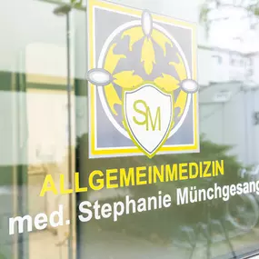 Bild von Dr. med. Stephanie Münchgesang Allgemeinmedizin / Anästhesiologie / Notfallmedizin