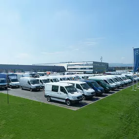 Mercedes-Benz Nutzfahrzeugzentrum Rhein-Main