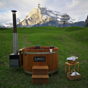 Bild von Saunafass und i-POT Hotpot Schweiz - wellnessunderthesky im wellness-onlineshop