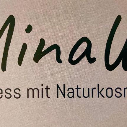 Logotipo de MinaWi Wellness mit Naturkosmetik