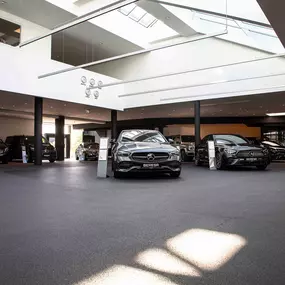 Mercedes-Benz Beresa Osnabrück Showroom Ausstellung