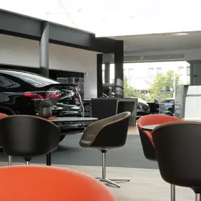 Mercedes-Benz Beresa Osnabrück Showroom Ausstellung