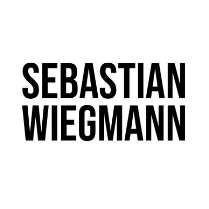 Logotipo de Sebastian Wiegmann - Freiberuflicher Dozent / Regisseur / Editor