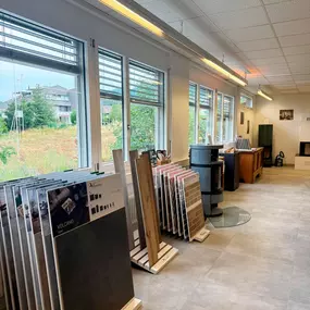 Plattenmuster-Ausstellung – Inspiration zum Anfassen