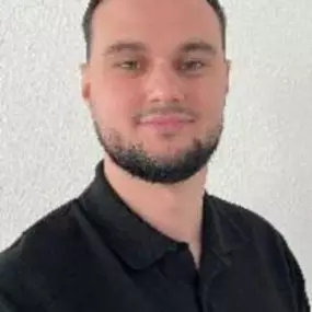 Bild von DEVK Versicherungen: Florian Mazreku