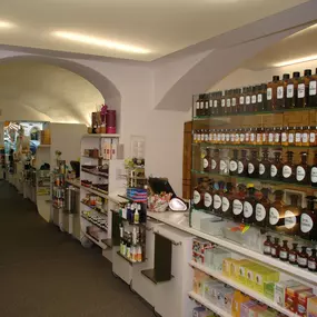 Apotheke zum Goldenen Engel Mag. Dr. Peter Wienerroither KG 4240