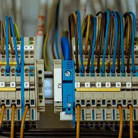 Elektroinstallation_AEK-elektrotechnischer Service & Vertriebs GmbH | München | Elektotechnik