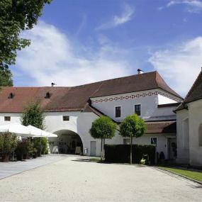 Schloss Traun Restaurant in 4050 Traun