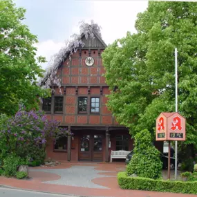 Aussenansicht der Löwen-Apotheke