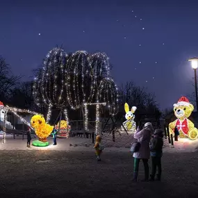 Auf die kleinen Besucher warten spannende Spielkameraden auf unserem großen Abenteuer-Spielplatz.