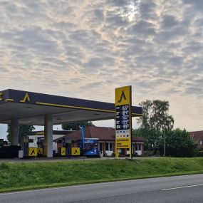 CLASSIC Tankstelle Wietzen