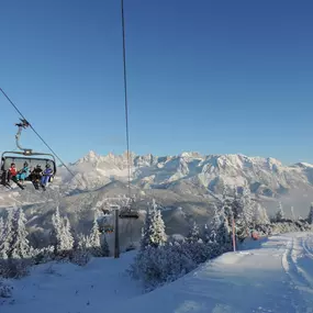 123 Pistenkilometer, 44 moderne Seilbahn- und Liftanlagen