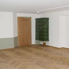 Malerarbeiten innen von Walter Zünd AG
