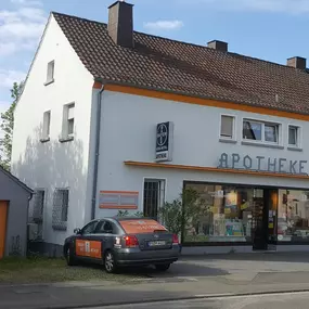 Aussenansicht der Sommerwald-Apotheke