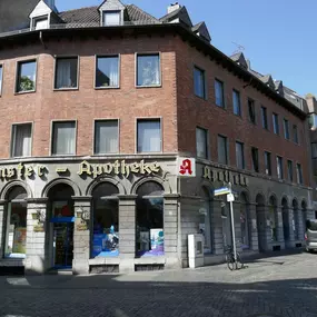 Aussenansicht der Münster-Apotheke