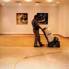 A. Oliva Parkett & Bodenbeläge Köln