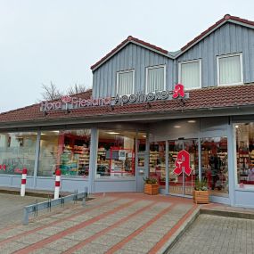 Aussenansicht der Flora-Friesland-Apotheke