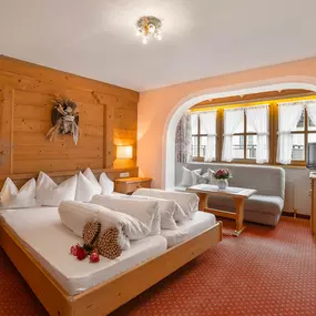 Hotel Ehrenreich KG - St. Anton am Arlberg