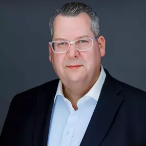 REAL ENERGIE – Der Energiemakler für Unternehmen & Immobilienverwalter. Als unabhängiger Partner sichern wir günstige Energieverträge, optimieren Ihre Strom- & Gasbeschaffung, beraten zu Smart Metern & Direktvermarktung – strategisch, transparent & nachhaltig.