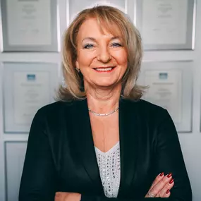 Claudia Wessel - AXA Versicherung Wessel & Kollegen oHG - Kfz-Versicherung in Fürth