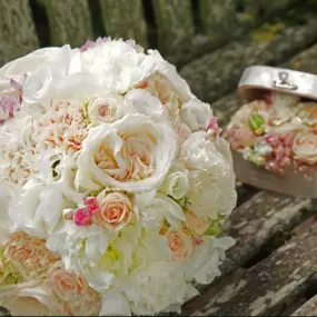 Bild von Schöne Blumen Floristik & Gartenbau