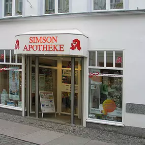 Aussenansicht der Simson-Apotheke