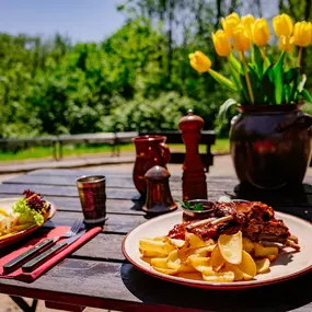 Hirsch-Spareribs, leider nicht immer verfügbar, aber ein echter Geheimtipp