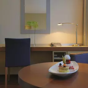 Business Class Room Working Area