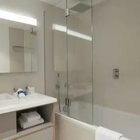 Residence bathroom