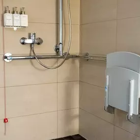 Shower - accessible