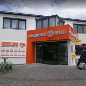 Expert Wild, Steyr - Aussenansicht