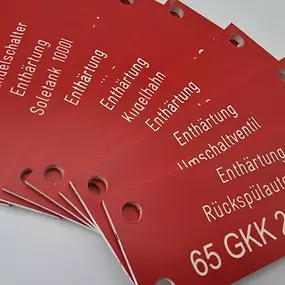 Kunststoff Gravurschilder von LIMAKS GMBH in 4540 Bad Hall