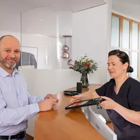 Bild von Merezas Zahnmedizin, Dr. med. dent. Eleni Seifert-Merezas