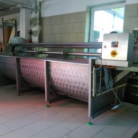 Bild von Sabzevar - Teppichwäscherei Teppichreinigung Teppichreparatur Teppichwerkstatt