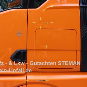 Bild von STEMAN - Kfz Gutachter / Lkw & Pkw Gutachten / Unfallgutachten  / Steffen Mannke / Sachverständiger, Fachkundiger Sachverständiger für Elektrofahrzeuge & Hybridfahrzeuge