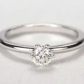 Verlobungsring Weißgold mit 0,4ct Brillant