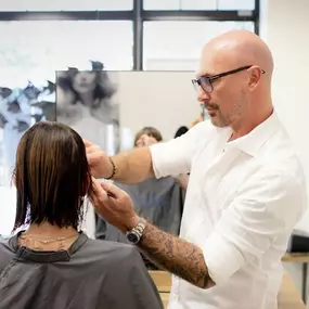 Bild von HAAR COUTURE Zollner | Ihr Friseur & Farbexperte in Wiesbaden