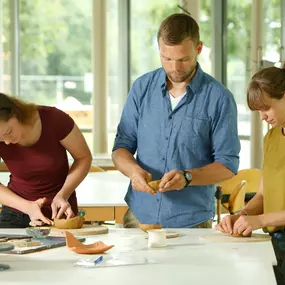 Ergotherapie unterstützt Menschen bei der Erhaltung, Verbesserung oder Wiedererlangung ihrer individuellen Handlungsfähigkeit.