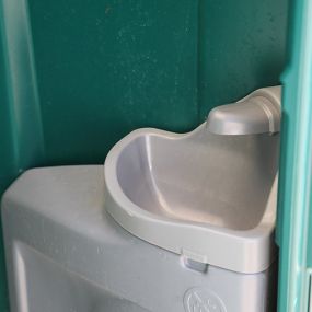 ABC Miet-WC mit Waschbecken