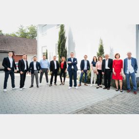 Teamfoto - AXA Agentur Christoph Kohler - Beamtenversicherung in Baden-Baden