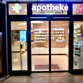 Aussenansicht der Apotheke Stadtmitte Stuttgart UG, S-Bahn