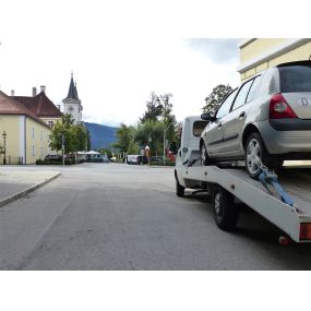 Bild von Autoentsorgung Bayern. Auto verschrotten, Auto entsorgen.