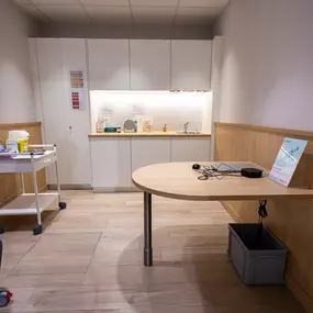 salle-de-service-pharmacie-sun-store-lausanne-petit-chene