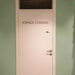 espace-conseil-pharmacie-sun-store-lausanne-petit-chene